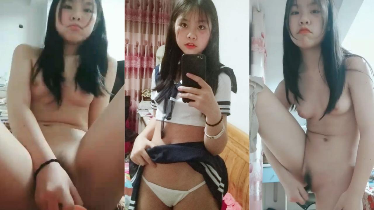 高中生母狗学生妹 可爱清纯的脸庞十分单纯 被网友在线调教拍下自慰视频